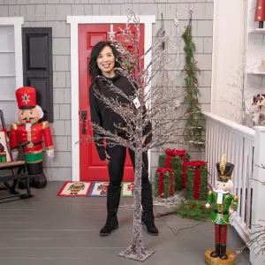 Indoor/Outdoor Lighted LED Icicle Tree 6',phl419