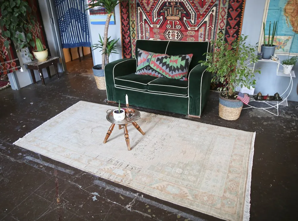 Vintage Faded Turkish Anatolian Rug 4ftx8ft